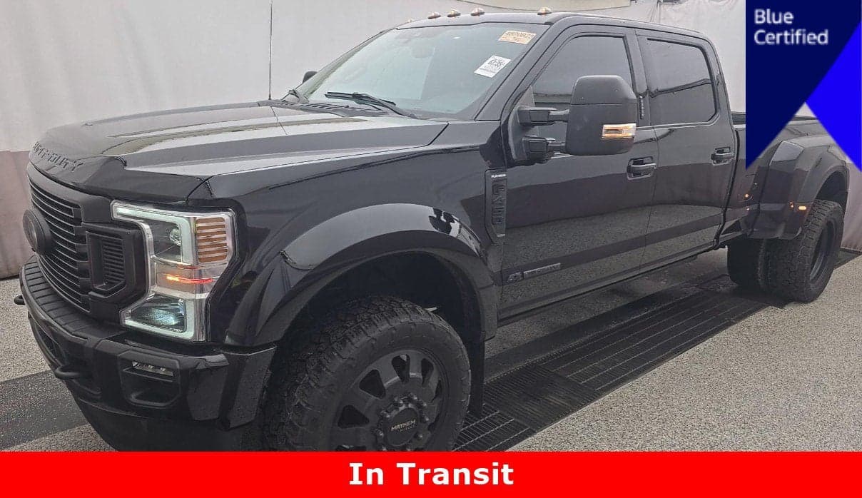 2021 Ford Super Duty F-450 DRW Platinum — photo 1 of 2