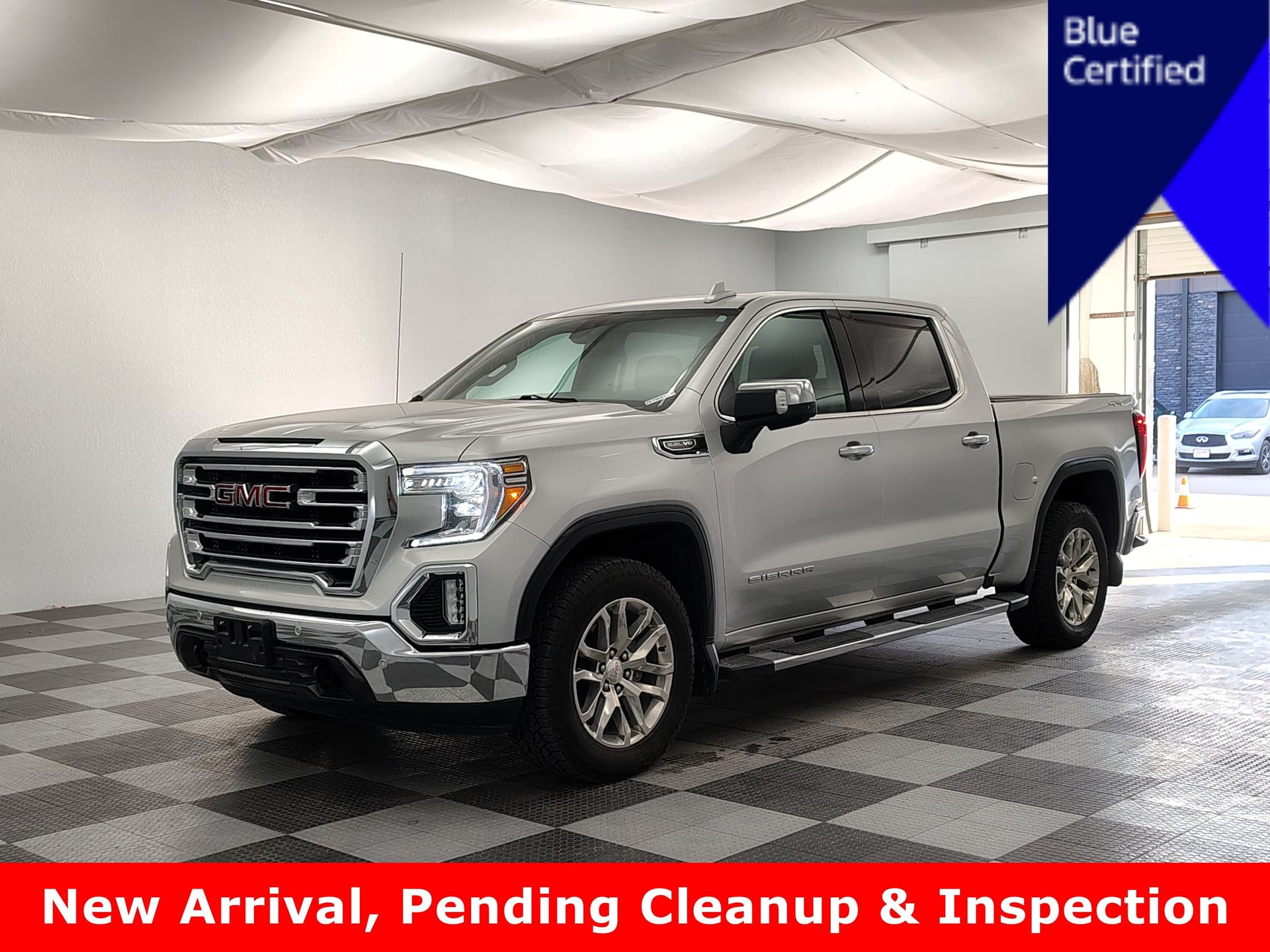 2019 GMC Sierra 1500 SLT — photo 1 of 5