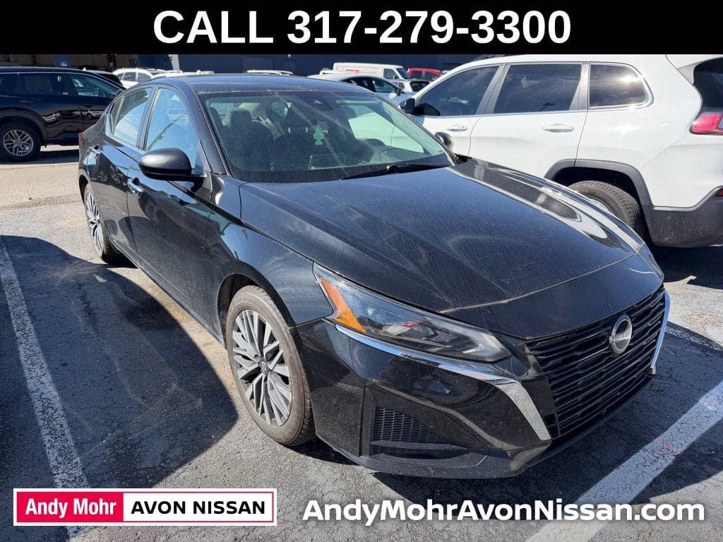 2024 Nissan Altima 2.5 SV — photo 1 of 21
