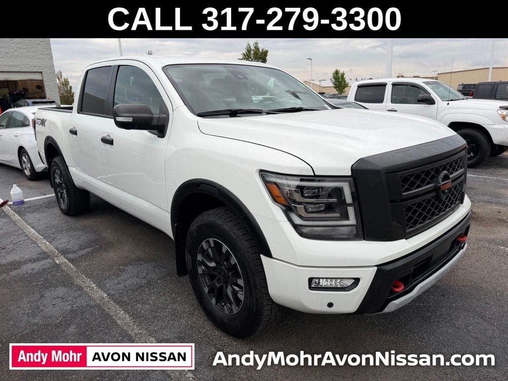 2022 Nissan Titan PRO-4X — photo 1 of 22