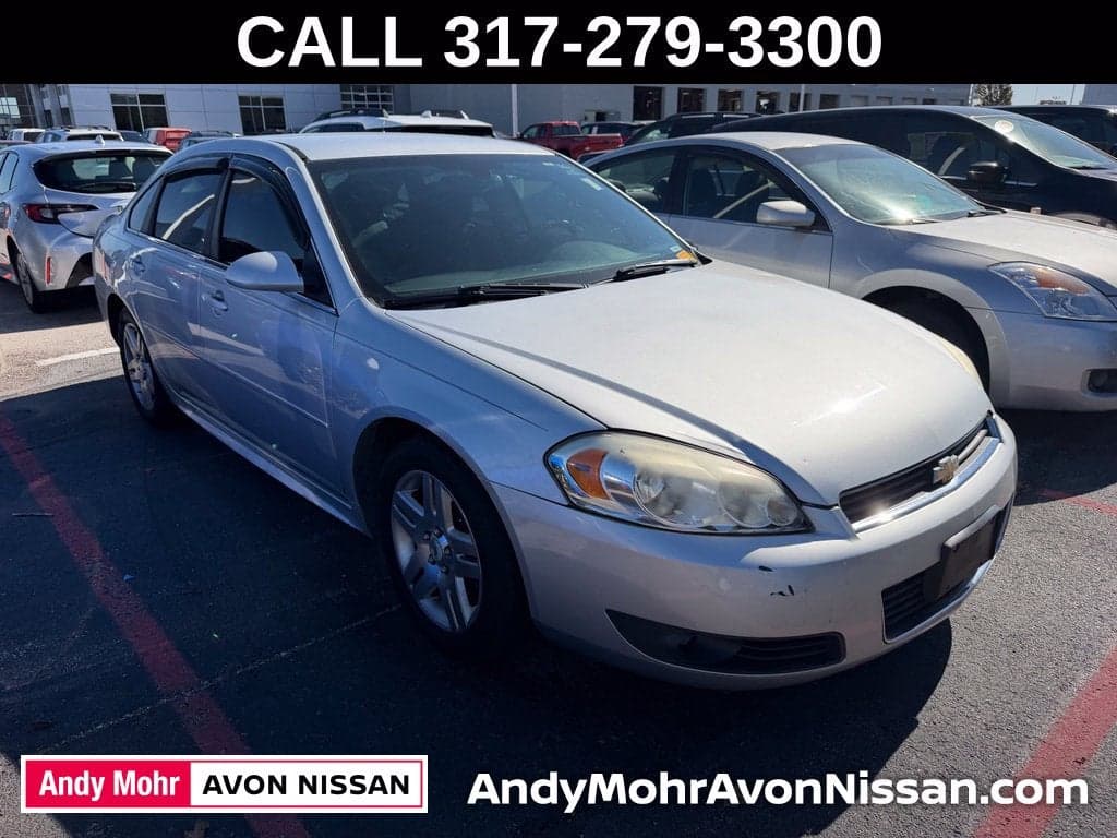 2011 Chevrolet Impala LT Retail — photo 1 of 5