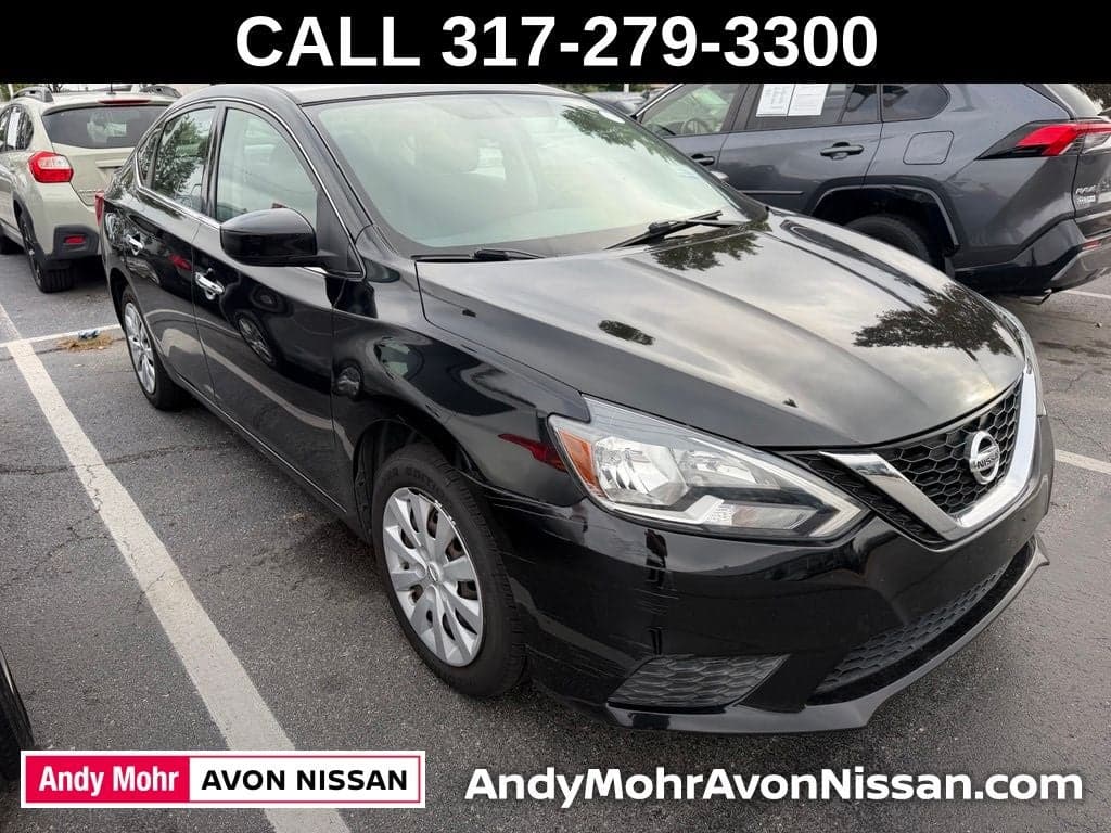 2017 Nissan Sentra S — photo 1 of 21