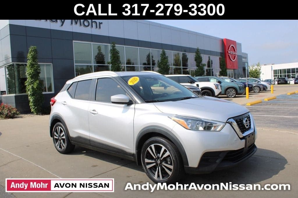 2020 Nissan Kicks SV — photo 1 of 49