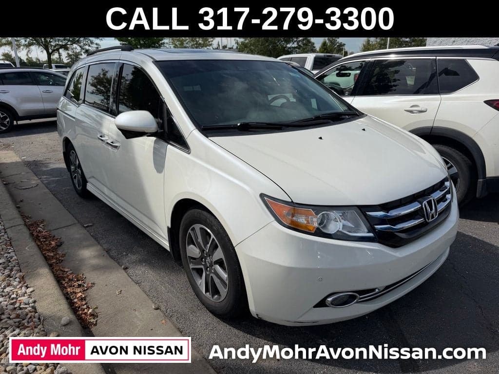 2016 Honda Odyssey Touring Elite — photo 1 of 9
