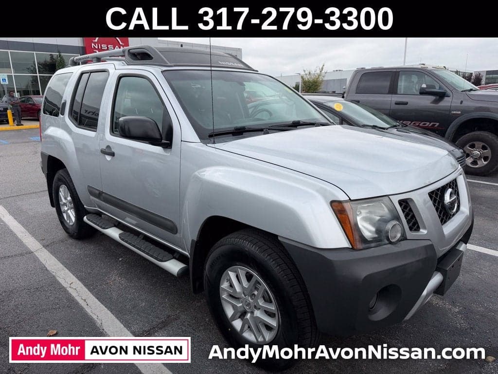 2015 Nissan Xterra S — photo 1 of 24