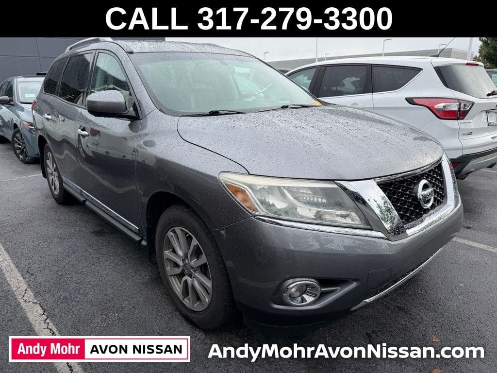 2015 Nissan Pathfinder SL — photo 1 of 22