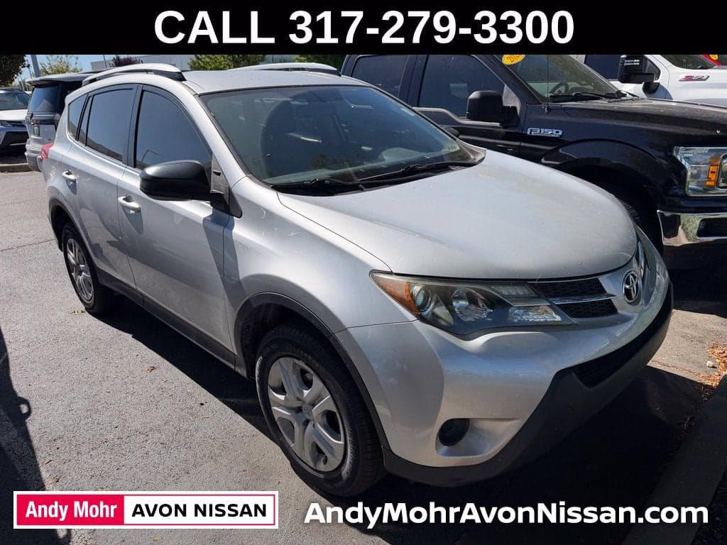 2015 Toyota RAV4 LE — photo 1 of 24