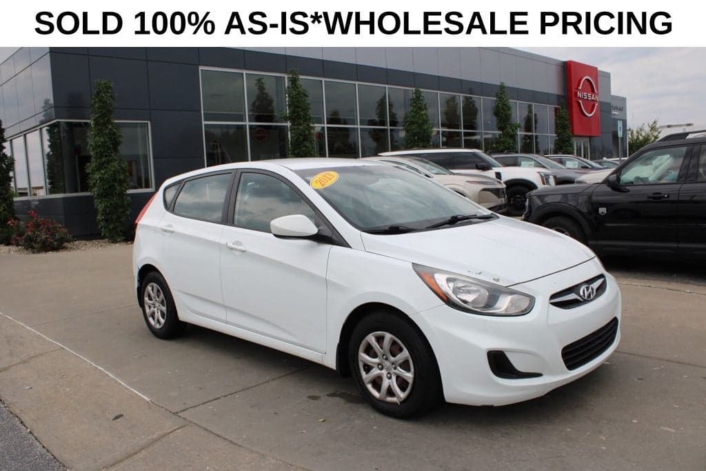 2013 Hyundai Accent GS — photo 1 of 55