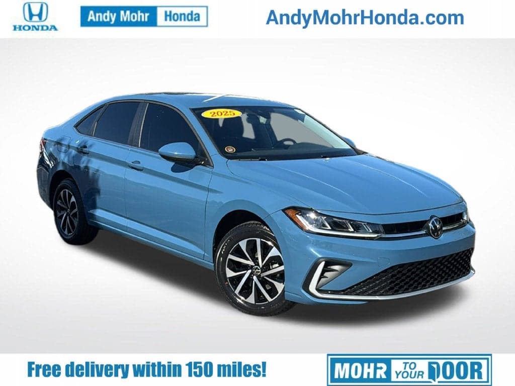 2025 Volkswagen Jetta S — photo 1 of 5