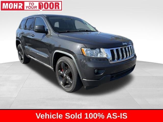 2011 Jeep Grand Cherokee Laredo — photo 1 of 10