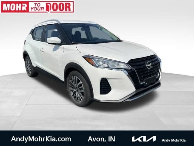 2023 Nissan Kicks SV — photo 1 of 5