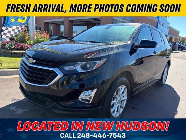 2020 Chevrolet Equinox LT — photo 1 of 16