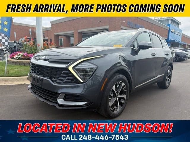 2024 Kia Sportage EX — photo 1 of 5