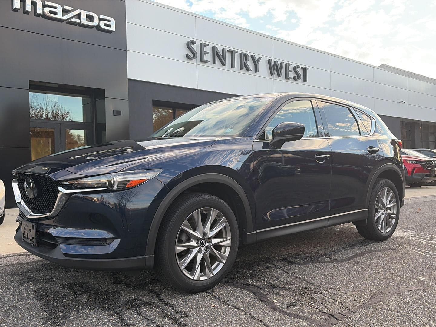 2020 Mazda CX-5 Grand Touring — photo 1 of 5