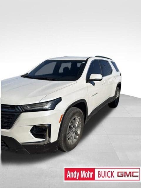2023 Chevrolet Traverse LT Cloth — photo 1 of 5