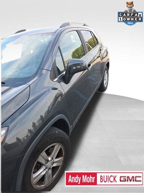 2018 Chevrolet Trax LT — photo 1 of 5