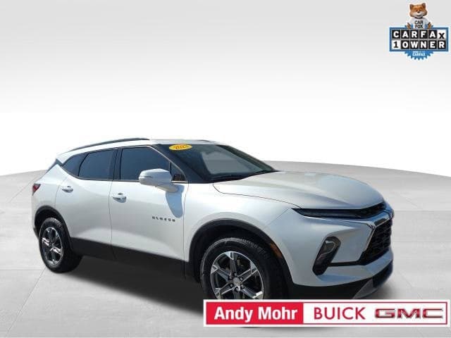 2023 Chevrolet Blazer LT — photo 1 of 5