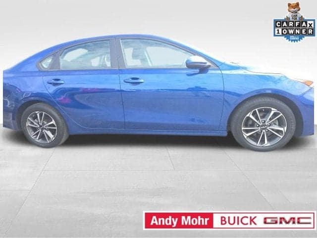 2024 Kia Forte LXS — photo 1 of 5