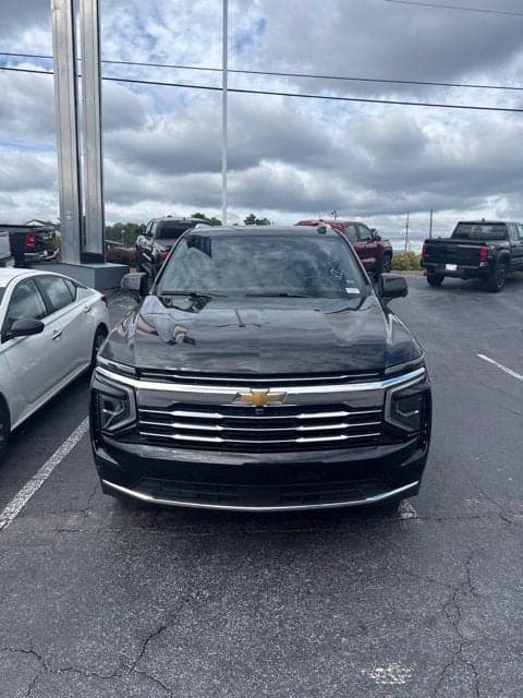 2025 Chevrolet Tahoe LT — photo 1 of 2