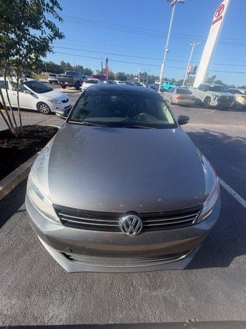 2014 Volkswagen Jetta Sedan TDI — photo 1 of 4