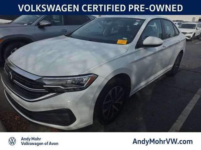 2024 Volkswagen Jetta Base — photo 1 of 5