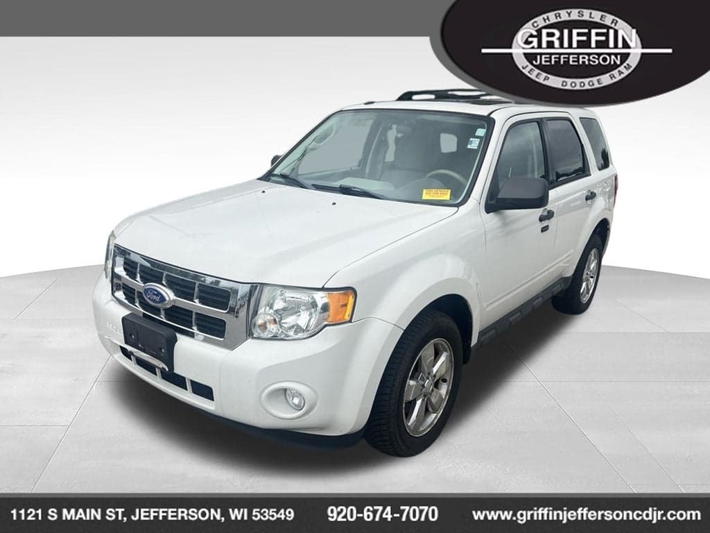 2011 Ford Escape XLT — photo 1 of 7