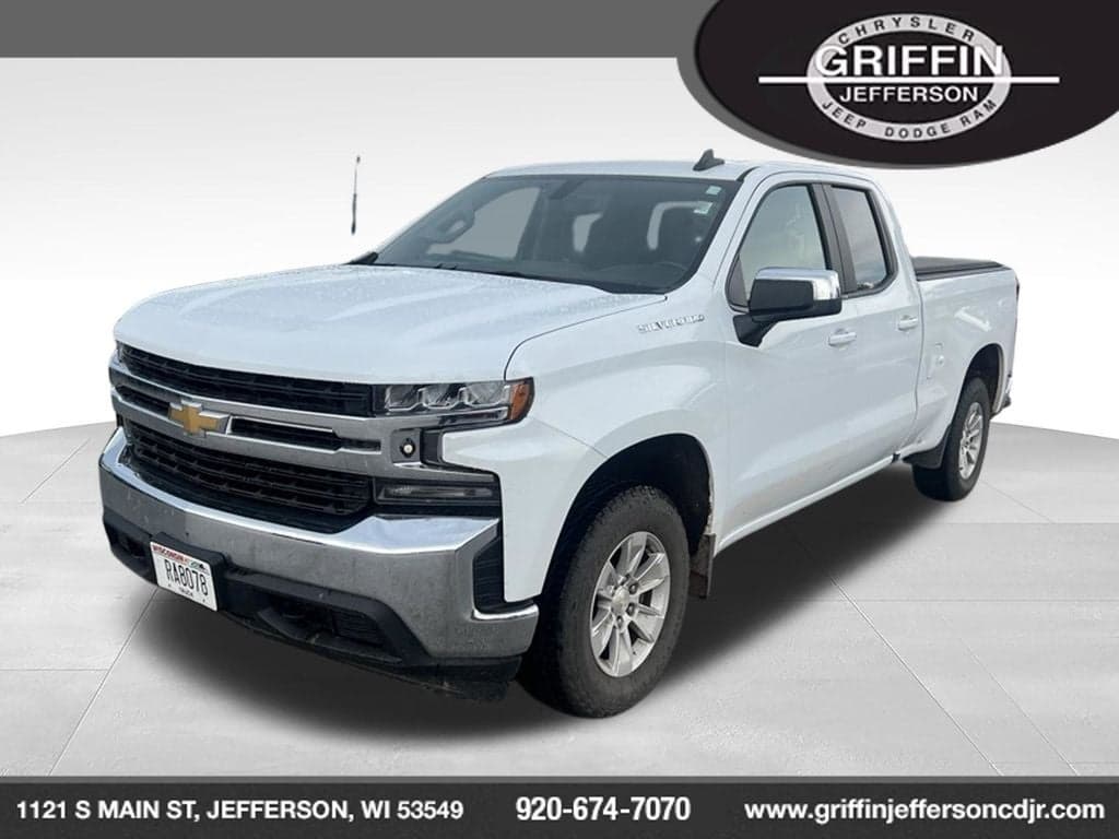 2020 Chevrolet Silverado 1500 LT — photo 1 of 12