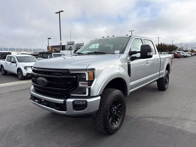 2022 Ford Super Duty F-250 SRW LARIAT — photo 1 of 5