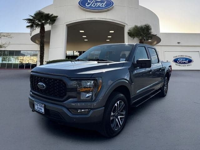 2023 Ford F-150 XL — photo 1 of 33