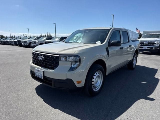 2025 Ford Maverick XL — photo 1 of 31