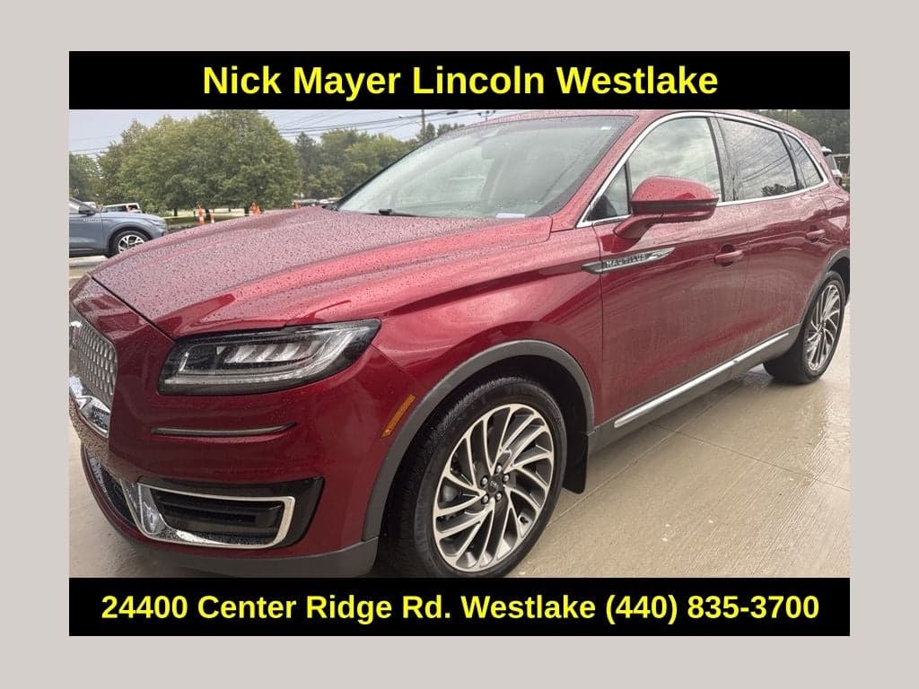 2019 Lincoln Nautilus Select — photo 1 of 11