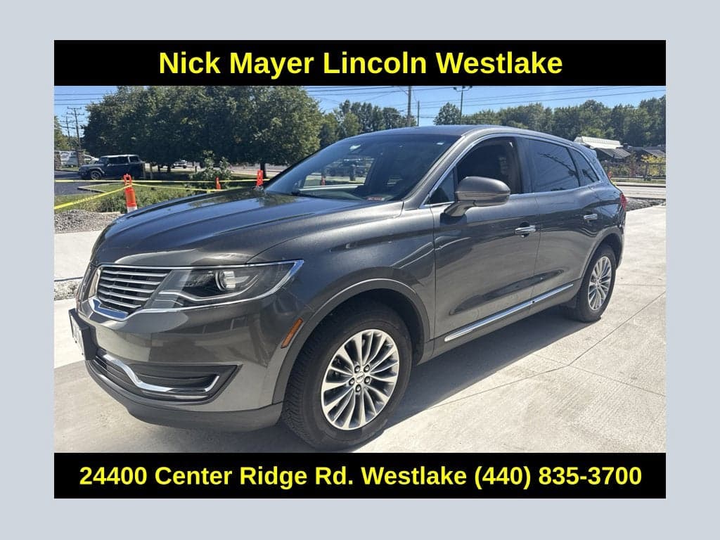 2017 Lincoln MKX Select — photo 1 of 18