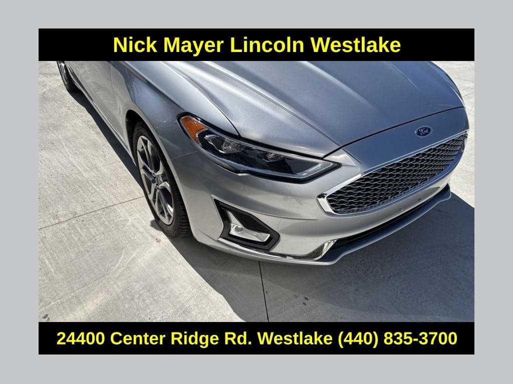 2020 Ford Fusion Hybrid Titanium — photo 1 of 19