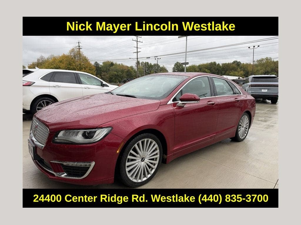 2017 Lincoln MKZ Reserve — photo 1 of 5