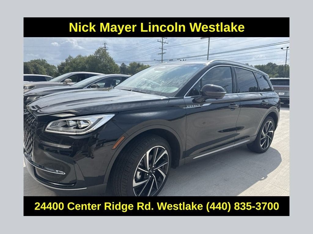 2023 Lincoln Corsair Reserve — photo 1 of 22
