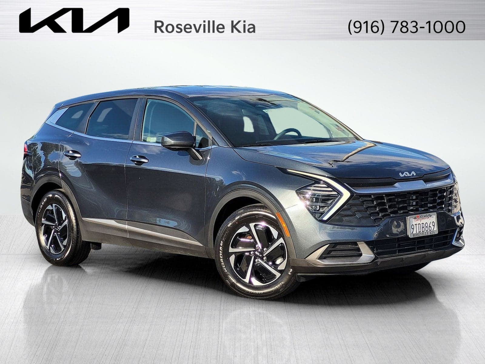 2025 Kia Sportage Hybrid LX — photo 1 of 31