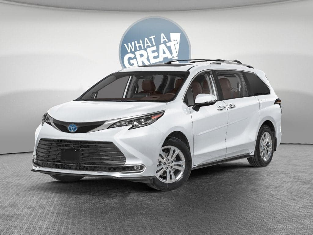 2026 Toyota Sienna Platinum — photo 1 of 5