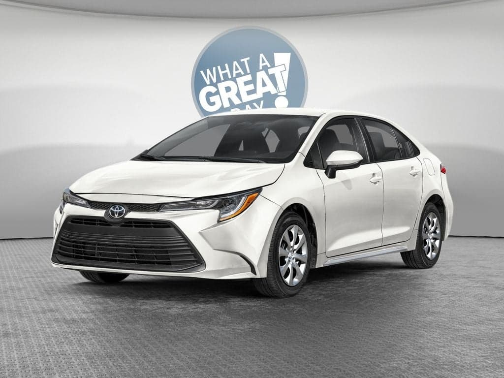 2026 Toyota Corolla LE — photo 1 of 10