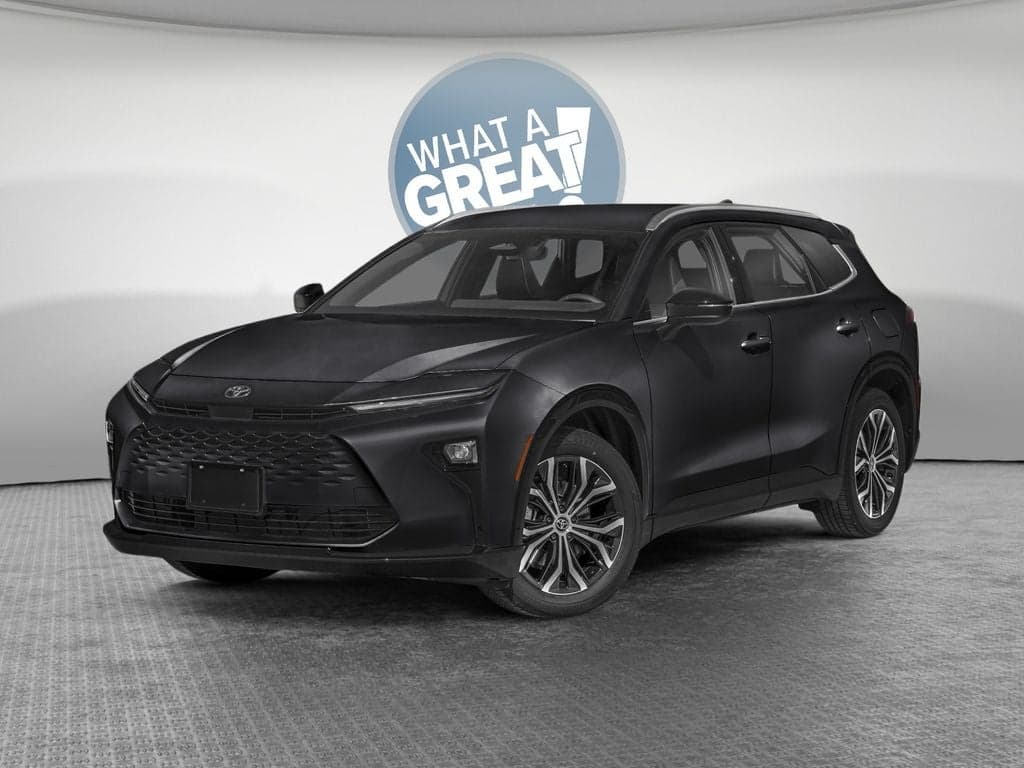 2026 Toyota Crown Signia XLE — photo 1 of 10