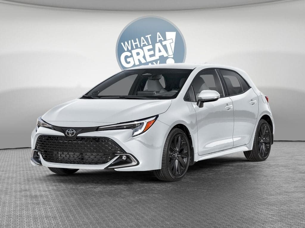 2026 Toyota Corolla Hatchback XSE — photo 1 of 10