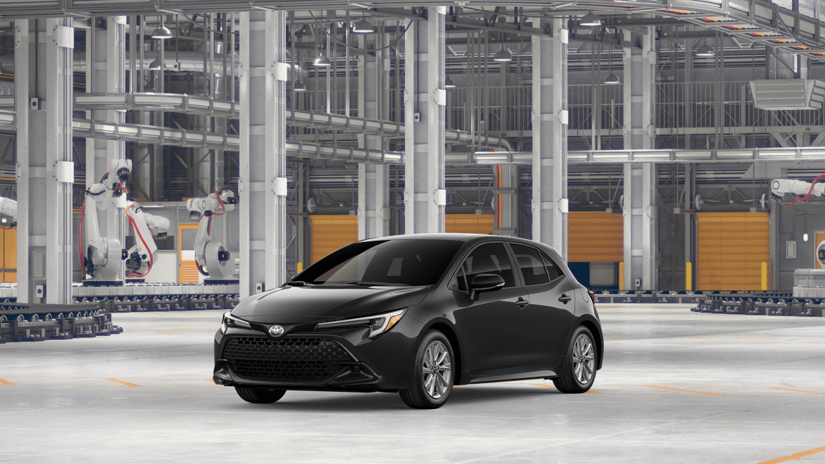 2027 Toyota Corolla Hatchback SE — photo 1 of 22