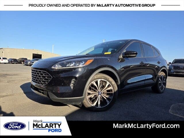 2022 Ford Escape SE — photo 1 of 10