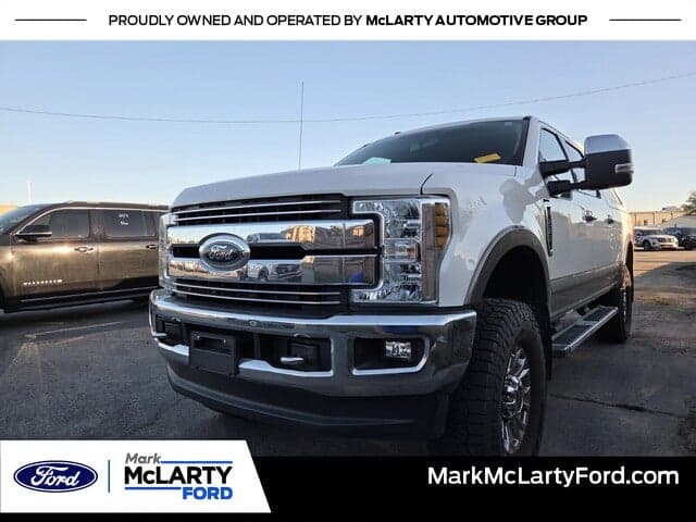 2018 Ford Super Duty F-250 SRW LARIAT — photo 1 of 5