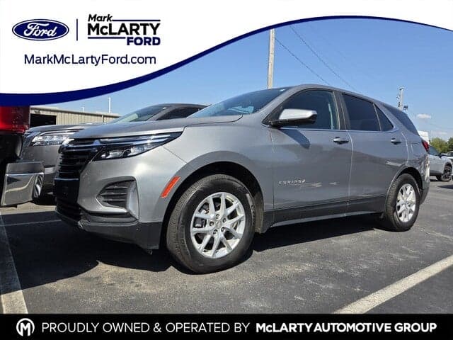 2023 Chevrolet Equinox LT — photo 1 of 10