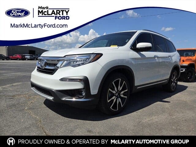 2021 Honda Pilot Touring 7-Passenger — photo 1 of 10