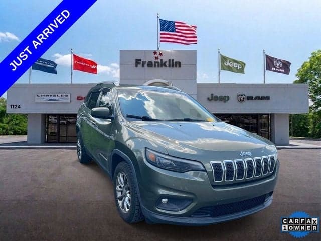 2019 Jeep Cherokee Latitude Plus — photo 1 of 10