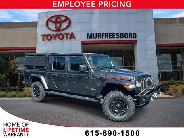 2023 Jeep Gladiator Mojave — photo 1 of 34