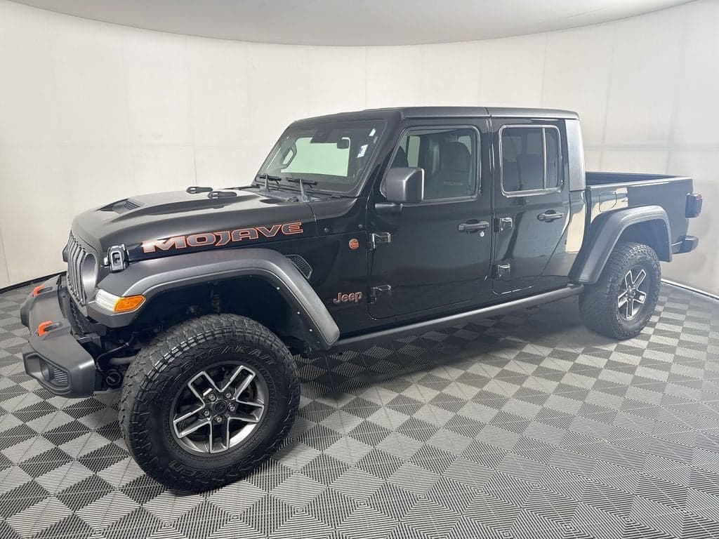 2024 Jeep Gladiator Mojave — photo 1 of 53