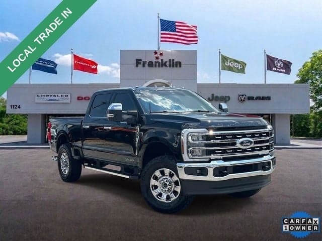 2025 Ford Super Duty F-250 SRW LARIAT — photo 1 of 32