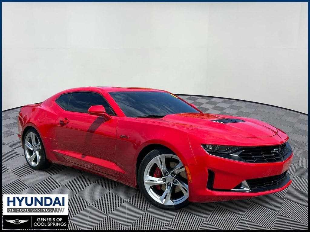 2022 Chevrolet Camaro LT1 — photo 1 of 31